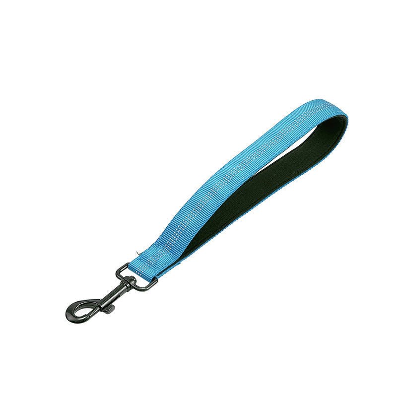 Short Leash for Walking Dogs To Prevent Punctures - TaglyCharm